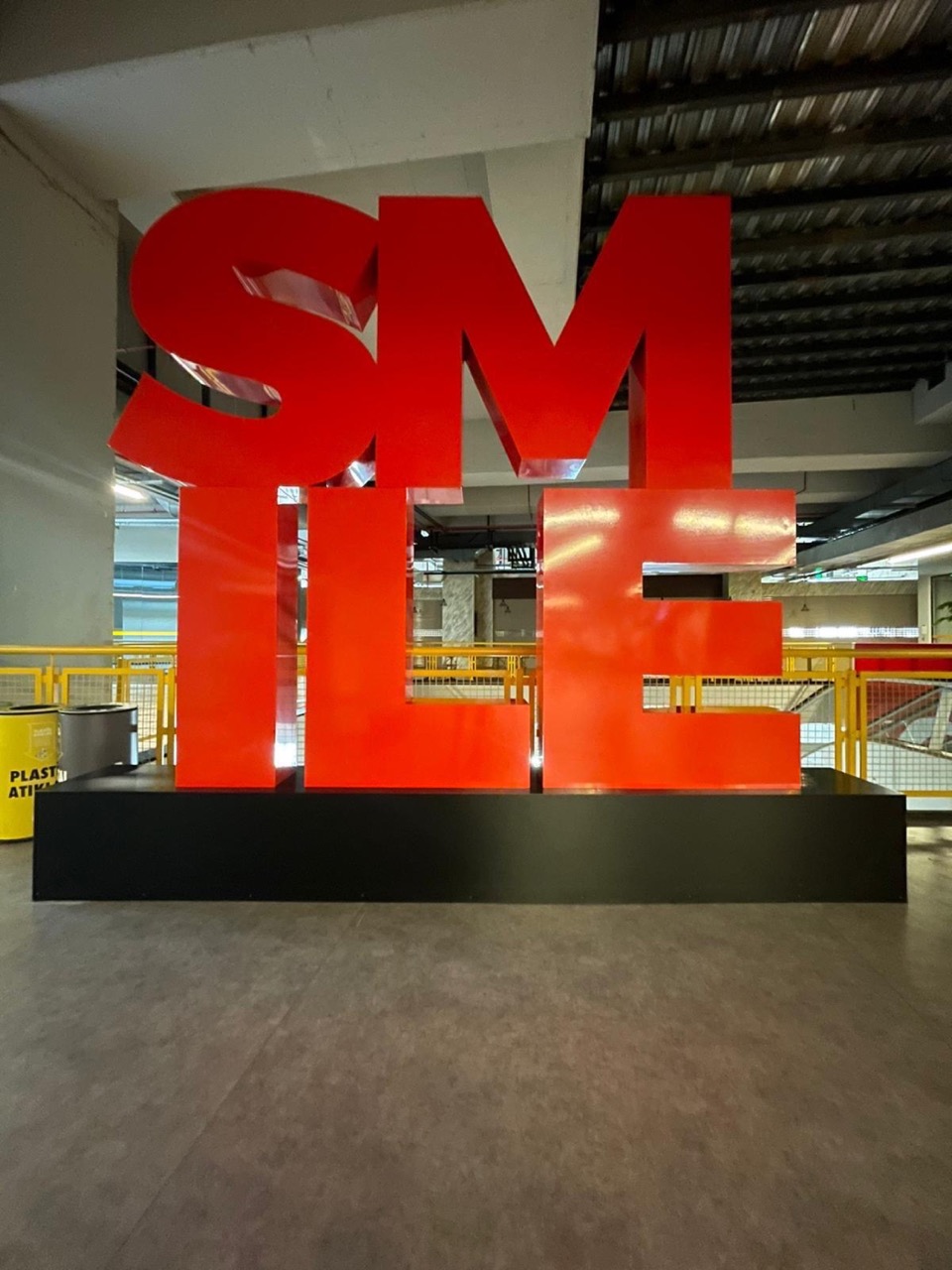 Smile Totem pylon uygulaması